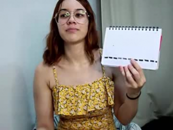 whiteflower_333 webcam model stream image