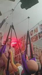 luvs2cumm69 webcam model stream image