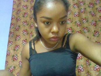 Elysa7 webcam model stream image