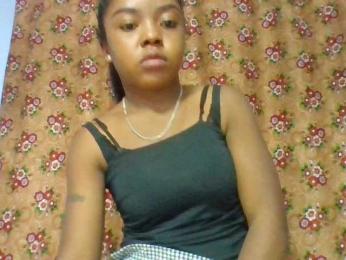 Elysa7 webcam model stream image