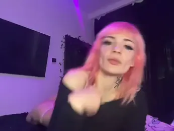 CharlotteBunny webcam model stream image