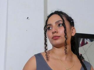 Emma Lower webcam model stream image