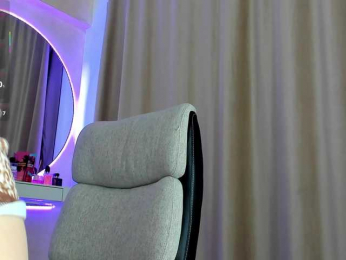 KaylaBenz webcam model stream image