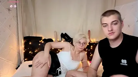 SexVibecouple webcam model stream image