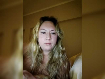 Russianbunny96 webcam model stream image