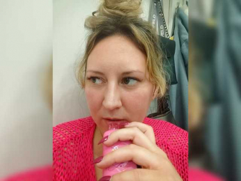 Russianbunny96 webcam model stream image