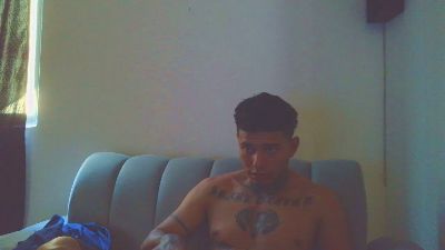 Skartoliver webcam model stream image