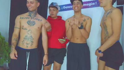 Skartoliver webcam model stream image