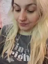 ScarletCallings_420 webcam model stream image