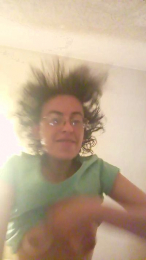 PETITECOCHO webcam model stream image
