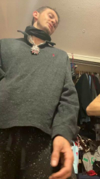 DDROPPA webcam model stream image