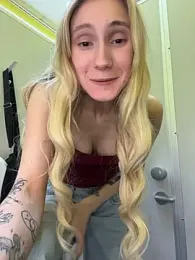 Pink_Kiss webcam stripchat model stream image