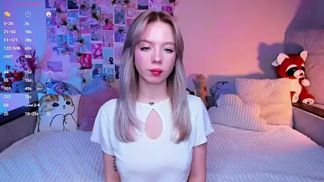 CortneyCane webcam stripchat model stream image