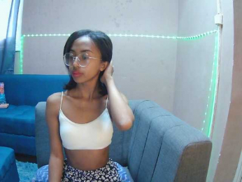 Marinahgrey webcam model stream image
