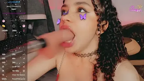 Queen_Deepthroat webcam stripchat model stream image