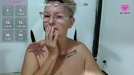 bety-cum2 webcam stripchat model stream image