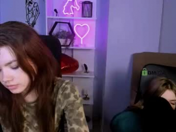 akkura_fizy webcam model stream image