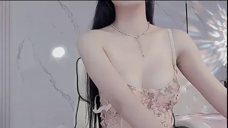 Luli-bae webcam model stream image