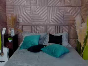 celinecharm_ webcam model stream image