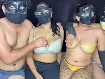 Zoyarathore_ webcam model stream image