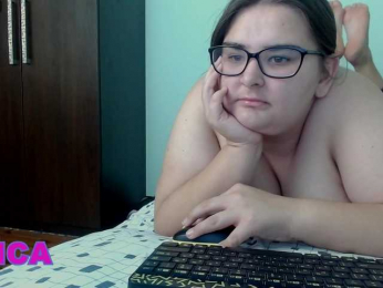 sweet-dream-foxx webcam model stream image