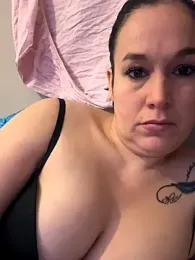 Girlysensuelle webcam model stream image