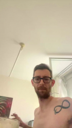Neuch63fr webcam model stream image