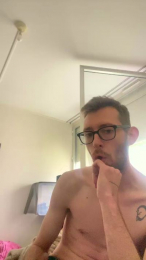 Neuch63fr webcam cam4 model stream image