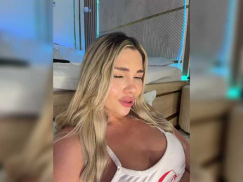 LexaRay webcam model stream image