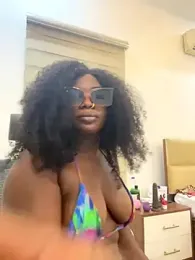Sweetbootty webcam model stream image