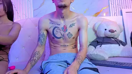 CharlotteandTaylorr webcam stripchat model stream image