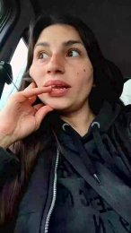 LolatuMiel webcam model stream image