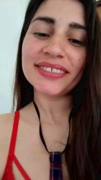 LolatuMiel webcam model stream image