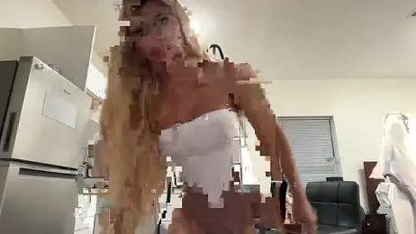 valeri-bigcock webcam model stream image