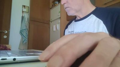 wolf_free webcam model stream image