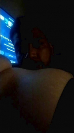 Justkrys webcam model stream image