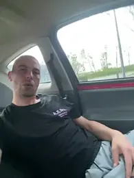 Rotteei1 webcam model stream image