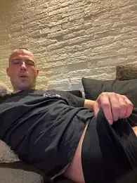 Rotteei1 webcam model stream image