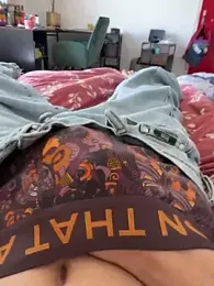 Janioo- webcam model stream image