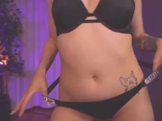loonaeclipse webcam model stream image