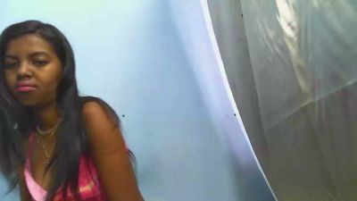 MoanahSexy69 webcam model stream image