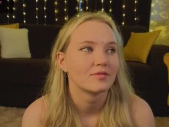 lorettacarnley webcam model stream image