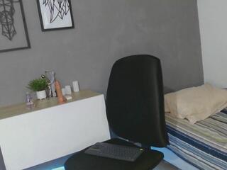 Kiara Lux webcam model stream image