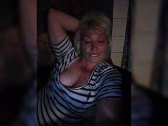 Ina-Jill webcam model stream image