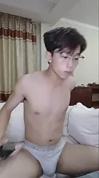STxuguanhan webcam model stream image