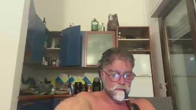 bttm4older1 webcam model stream image