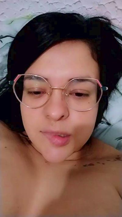 JuliMia webcam model stream image