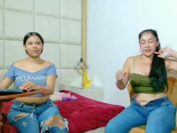 vikitomson webcam model stream image