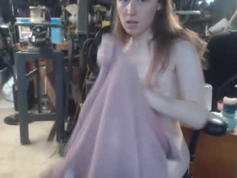 emeraldtgirl webcam chaturbate model stream image