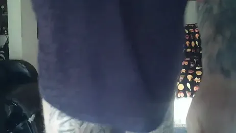 BLUEYEDBEAR69 webcam model stream image